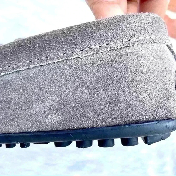 Minnetonka Gray Kilty Hardsole Moccasin Slip On Loafers Size 6 - Picture 11 of 14